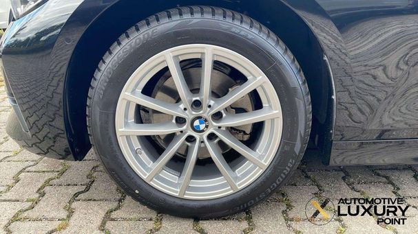 BMW 320d Touring xDrive Sport Line 140 kW image number 9