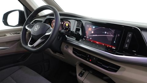 Car image 36