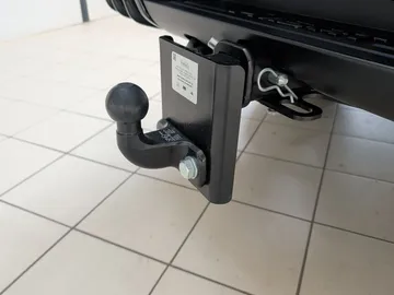 Car image 29