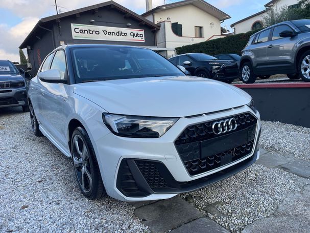 Audi A1 1.0 TFSI S-line 81 kW image number 2