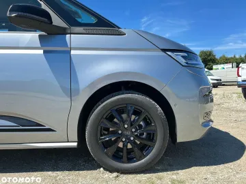 Car image 36