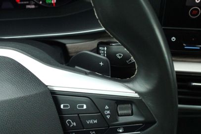 Car image 41