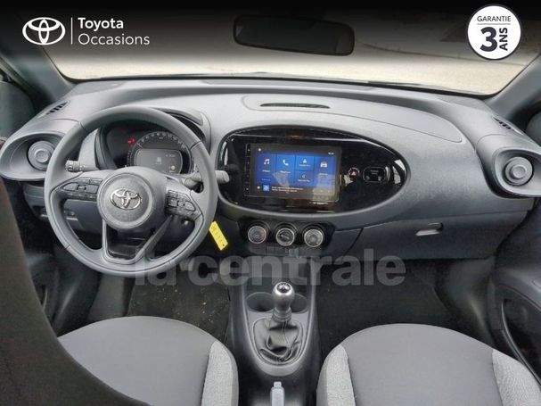 Toyota Aygo X 1.0 VVT-i 53 kW image number 8