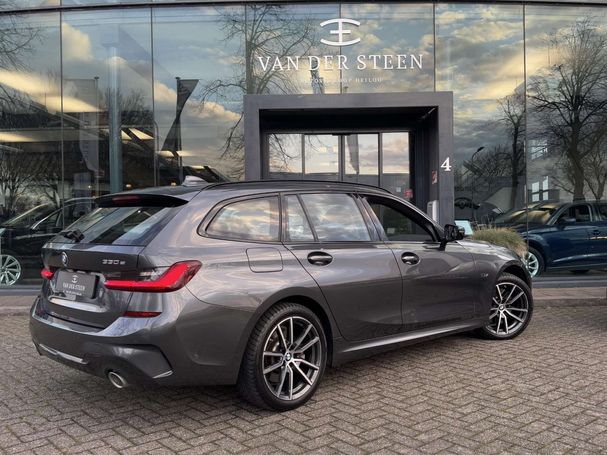 BMW 330 e Touring xDrive 215 kW image number 2