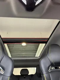 Car image 36