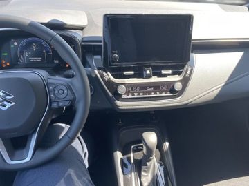 Car image 16