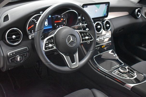 Mercedes-Benz C 300 d 180 kW image number 17