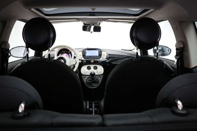 Car image 12