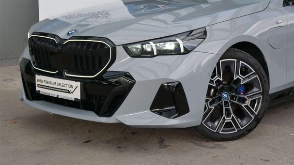 BMW 530 e 220 kW image number 4