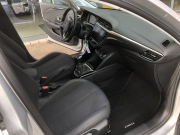 Car image 11