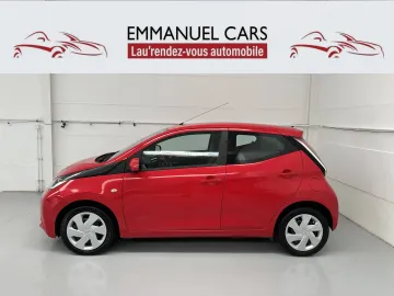 Car image 5