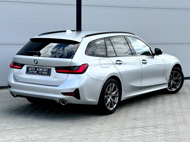 BMW 320d Touring Sport Line 140 kW image number 17