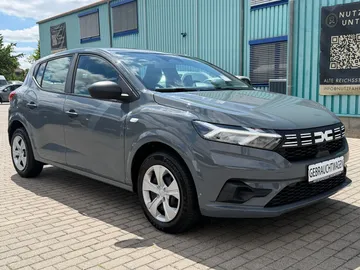 Car image 2
