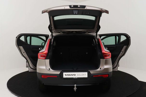 Volvo XC40 Recharge T4 Plus Dark 155 kW image number 35