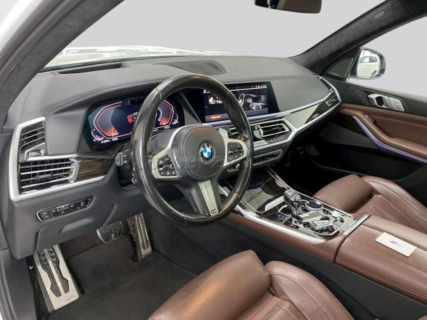 BMW X7 M xDrive 245 kW image number 8