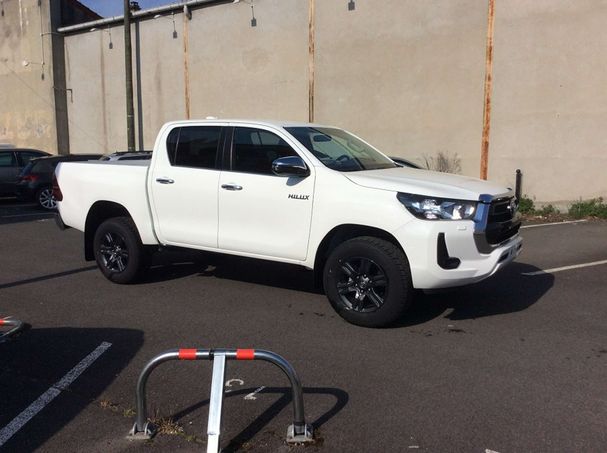 Toyota Hilux D Double Cab 2.4 4D 4WD 110 kW image number 6