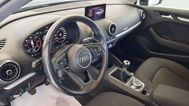 Audi A3 30 TDI S-line 85 kW image number 7