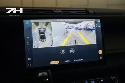 Car image 21