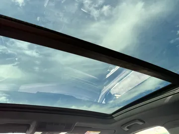 Car image 41