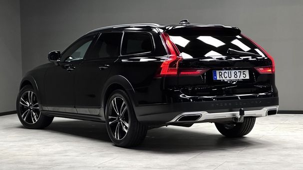 Volvo V90 Cross Country D4 AWD Pro Inscription 140 kW image number 21