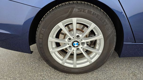 BMW 318d Touring Advantage 110 kW image number 9