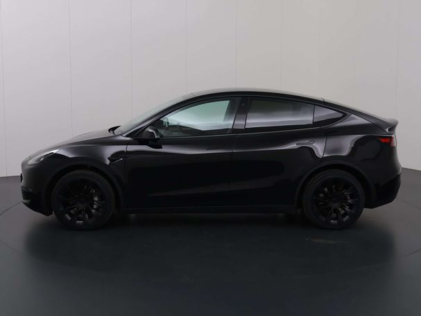 Tesla Model Y Long Range AWD 258 kW image number 5