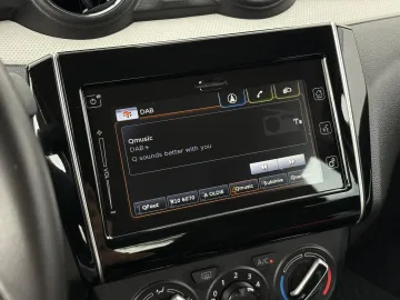 Car image 39