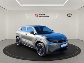 Car image 2