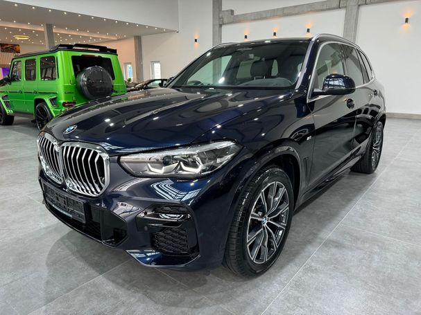 BMW X5 xDrive 210 kW image number 1