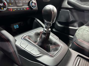 Car image 26