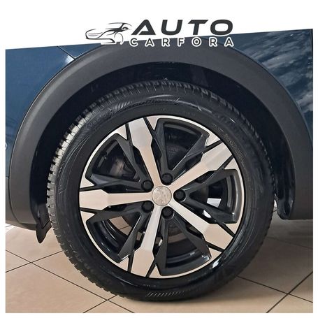 Peugeot 3008 BlueHDi 130 S&S EAT8 Allure 96 kW image number 12