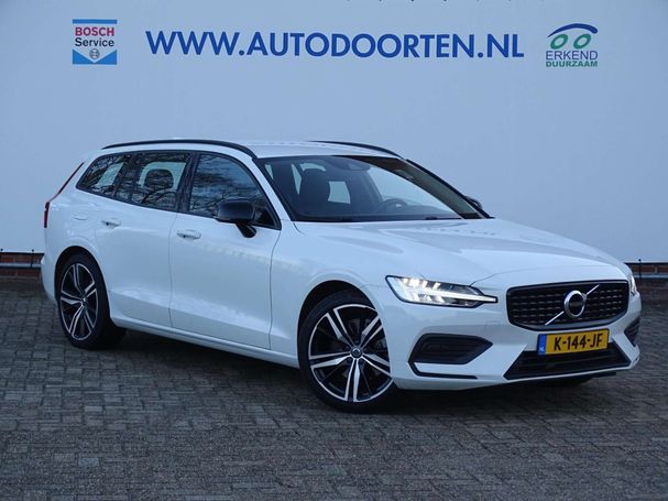 Volvo V60 B3 Momentum 120 kW image number 1