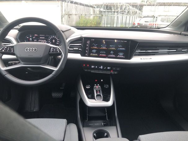 Audi Q4 45 e-tron 210 kW image number 11