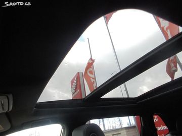 Car image 38