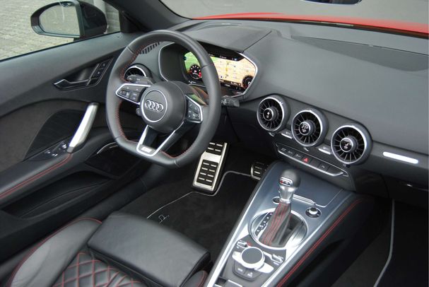 Audi TT 45 TFSI quattro S tronic 180 kW image number 18