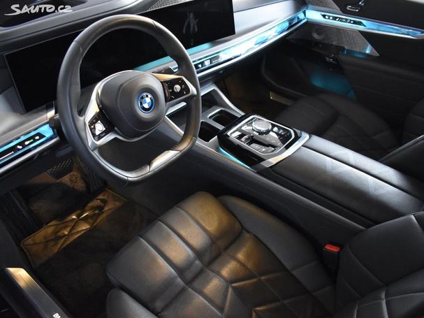 BMW i7 xDrive60 400 kW image number 4