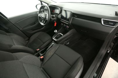 Car image 20