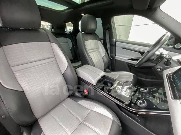 Land Rover Range Rover Evoque P300e PHEV 227 kW image number 13