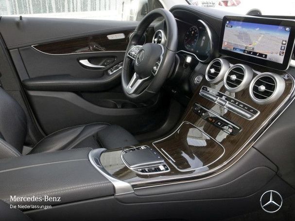 Mercedes-Benz GLC 300 de 225 kW image number 11