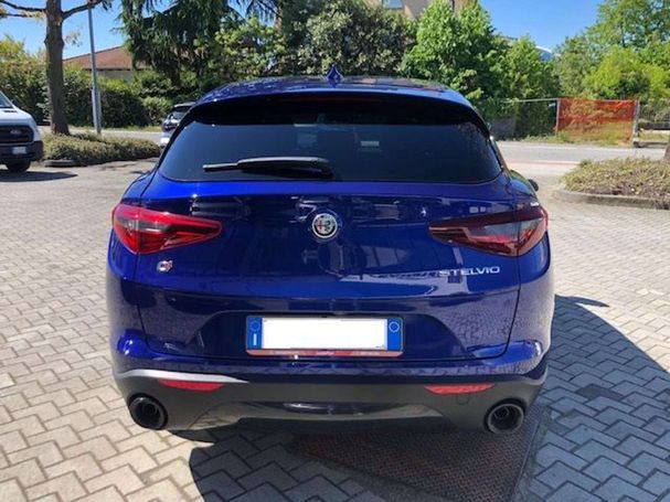 Alfa Romeo Stelvio 2.2 AT8 Q4 140 kW image number 3