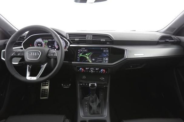 Audi Q3 35 TFSI S-line Sportback 110 kW image number 8