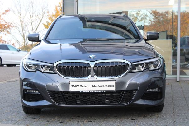 BMW 320i Touring 135 kW image number 2