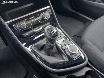 Car image 37