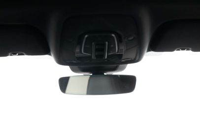 Car image 39