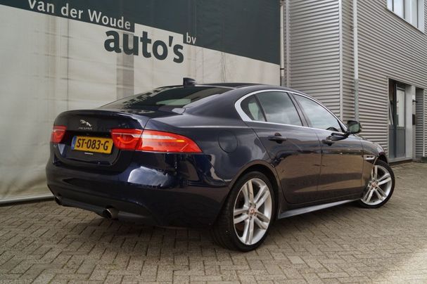 Jaguar XE 147 kW image number 3