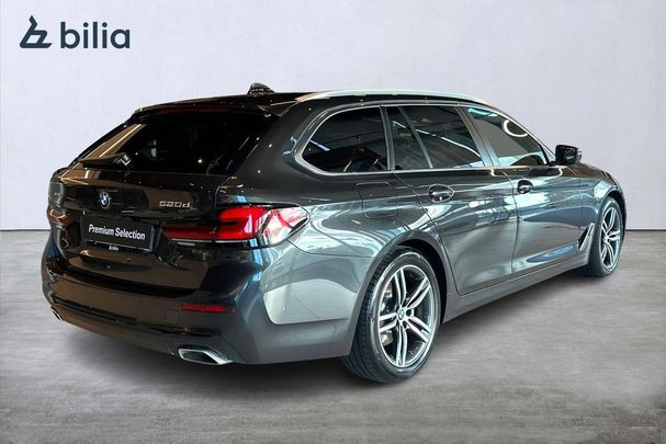 BMW 520d Touring xDrive 140 kW image number 3