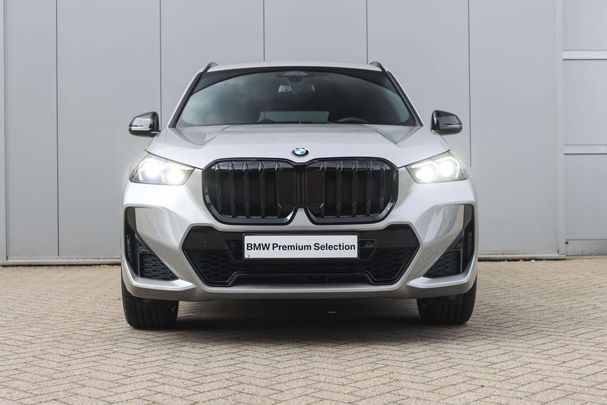 BMW X1 sDrive18i 100 kW image number 6