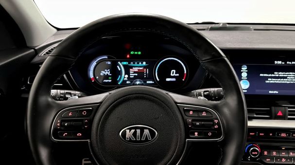 Kia Niro e 64 kWh 150 kW image number 16