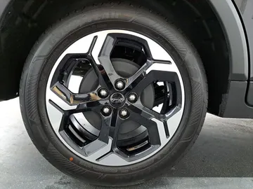 Car image 22