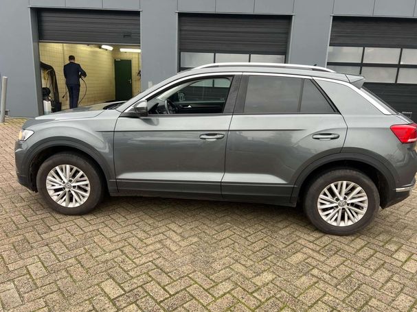 Volkswagen T-Roc 1.5 TSI Style DSG 110 kW image number 3